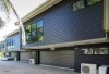 Five Luxury Townhouses In Hervey Bay Australia In One Line To Trade