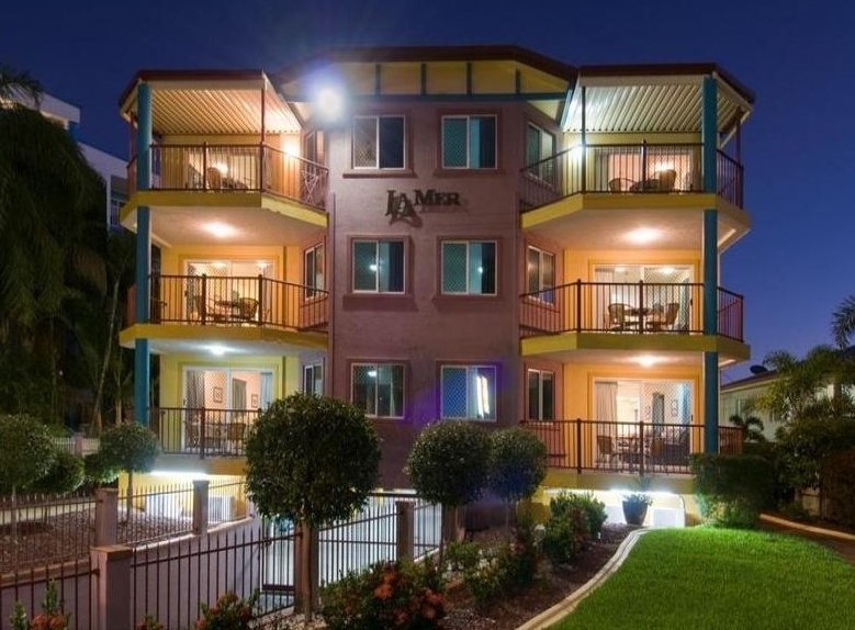 Beachfront Units Hervey Bay To Trade